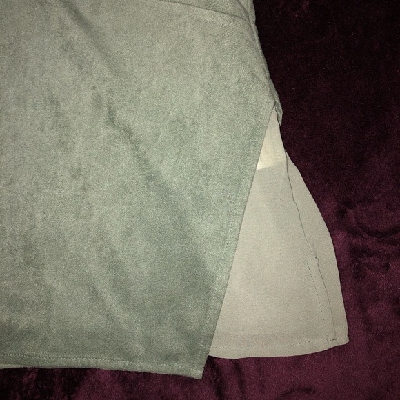 Tank top - Picture 4 of 4